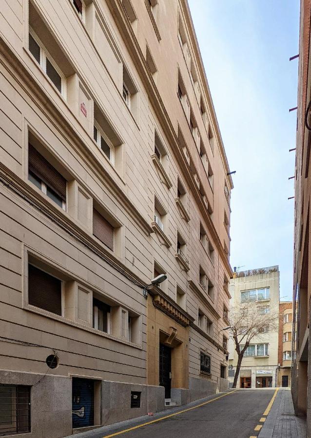 Classbedroom Park Gueell Apartment Barcelona Exterior photo